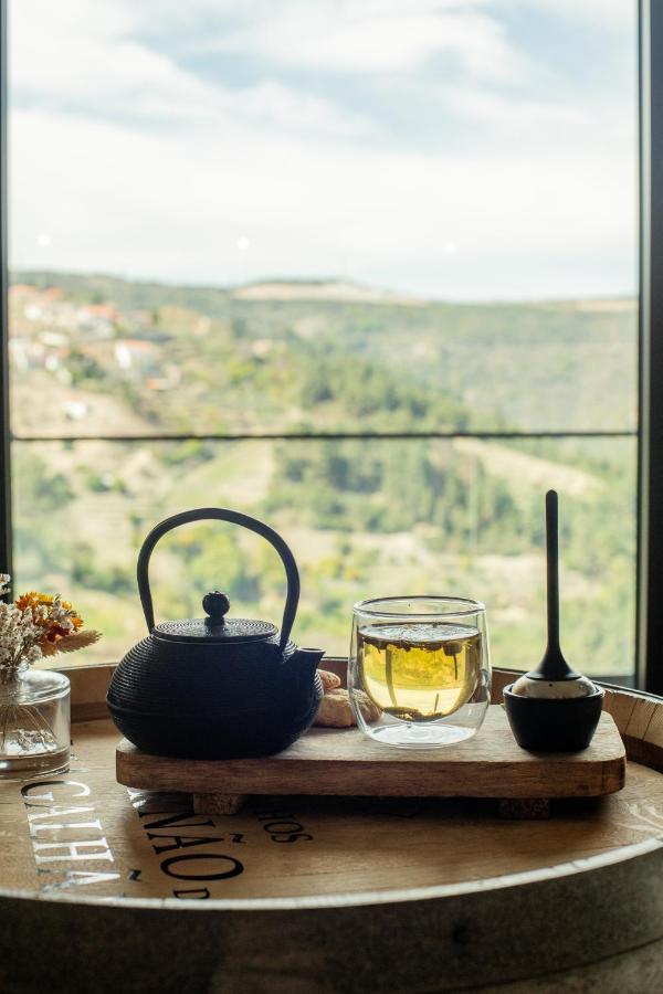 Mw Douro Wine & Spa Santa Marta de Penaguião Esterno foto A glass of tea