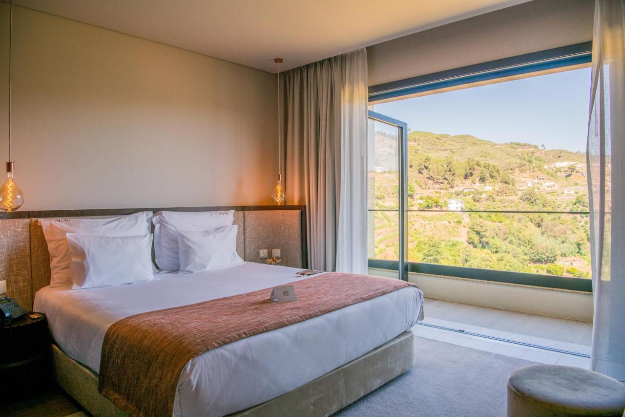 Mw Douro Wine & Spa Santa Marta de Penaguião Esterno foto Deluxe room